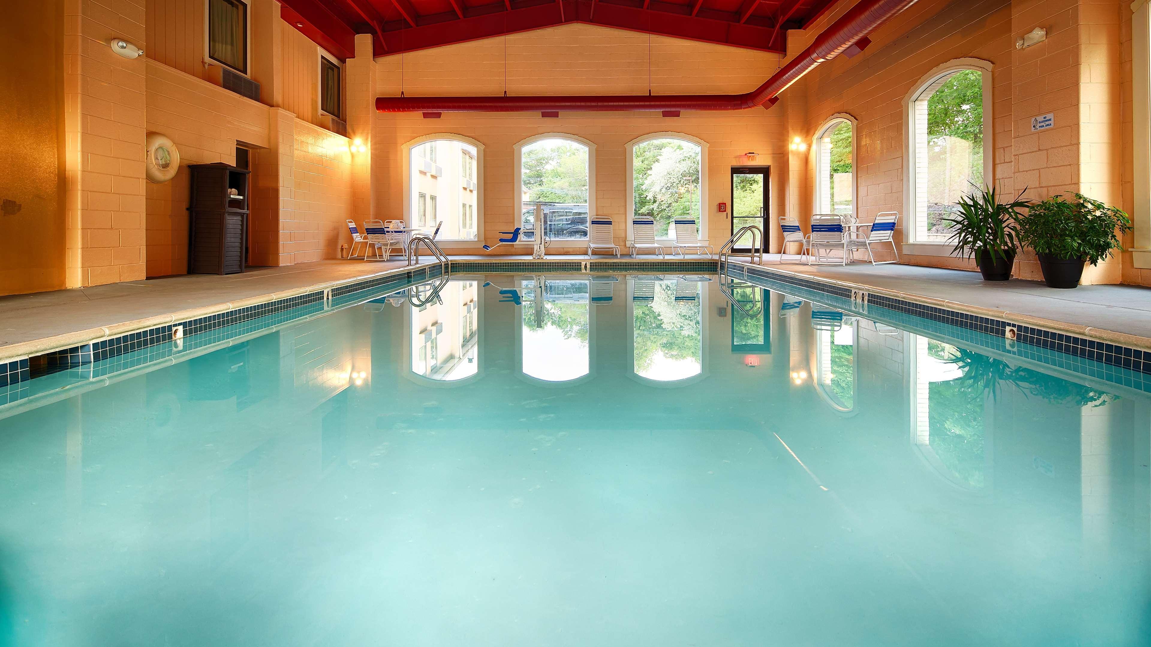 Best Western Plus Poconos Таннерсвилл Экстерьер фото