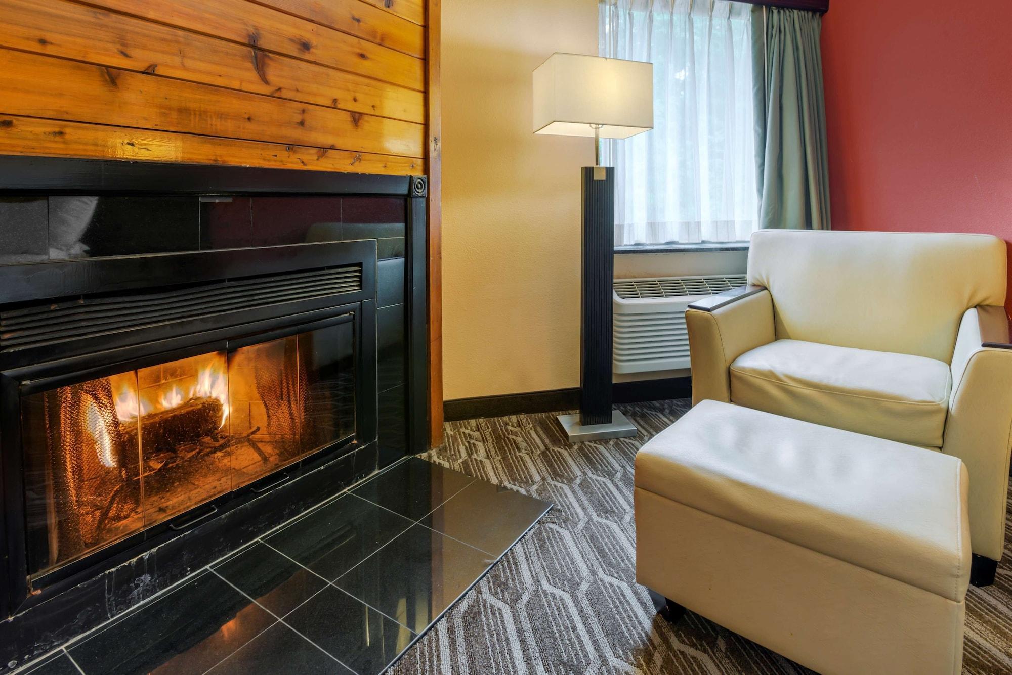 Best Western Plus Poconos Таннерсвилл Экстерьер фото